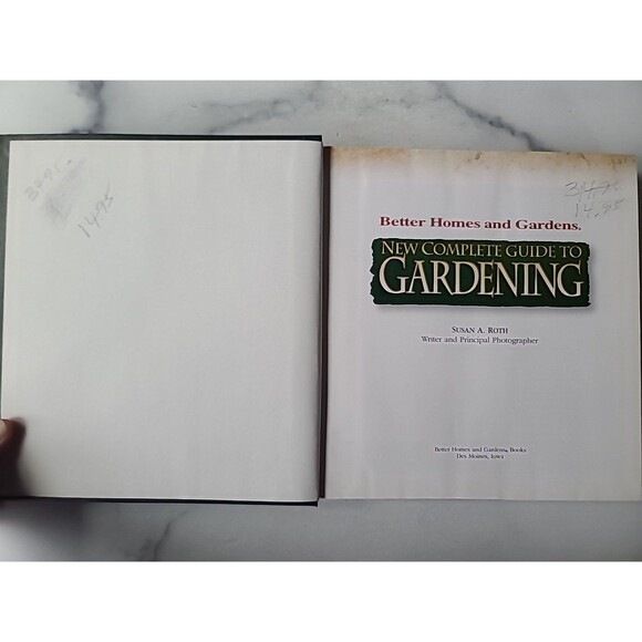 New Complete Guide to Gardening by Better Homes and Gardens Editors and Susan A. - Picture 2 of 10